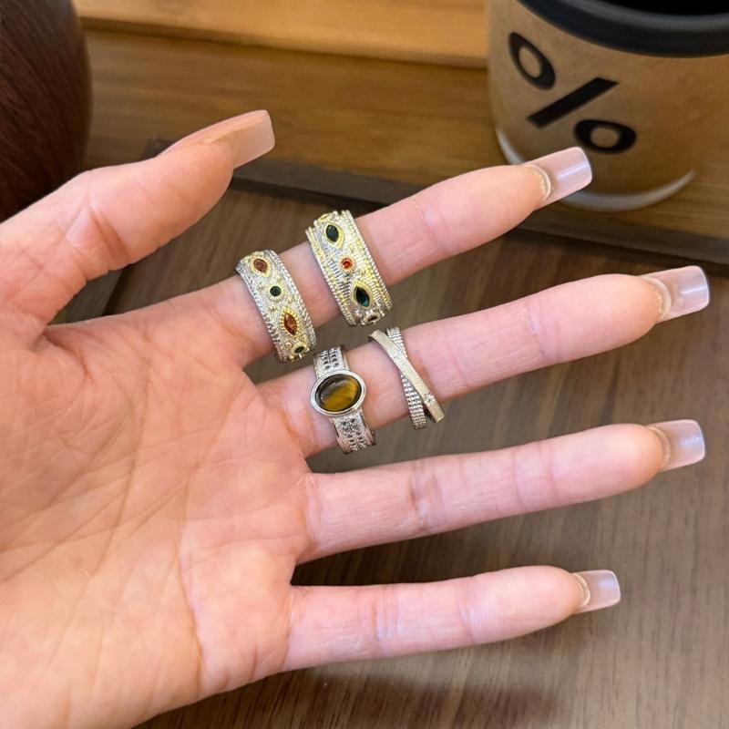 Vintage Women'S Formal Wear - Delicate Dating Rings Vintage Stone Opening
