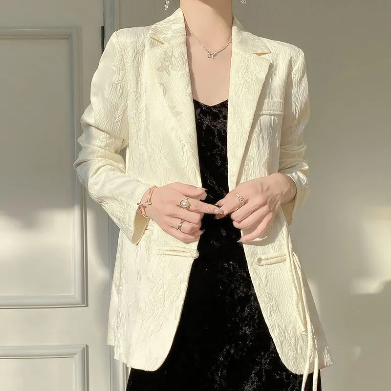 Women's White Textured Blazer  - огляд і ціна Women Formal Wear Blazers
