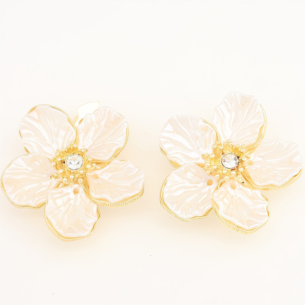 A Pair Vintage Petal Button Co - огляд і ціна Vintage Women'S Formal Wear
